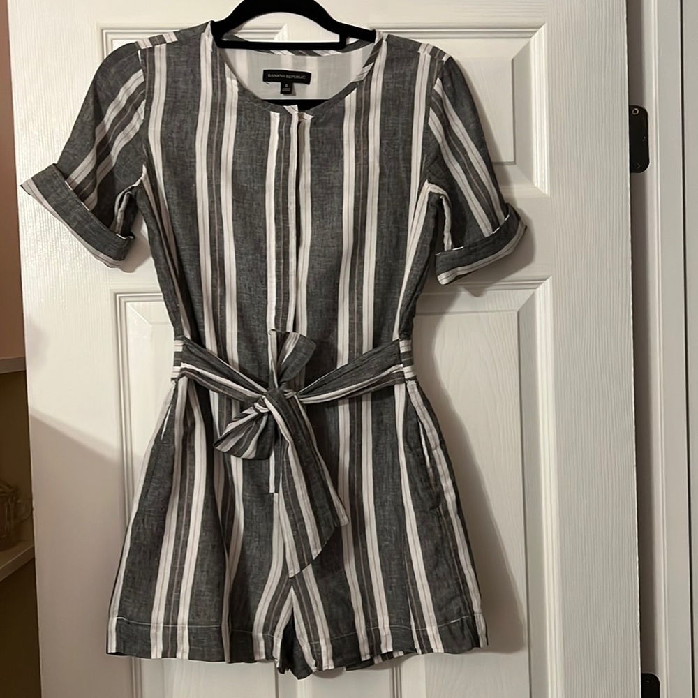 BANANA REPUBLIC Linen-Cotton Shorts Romper